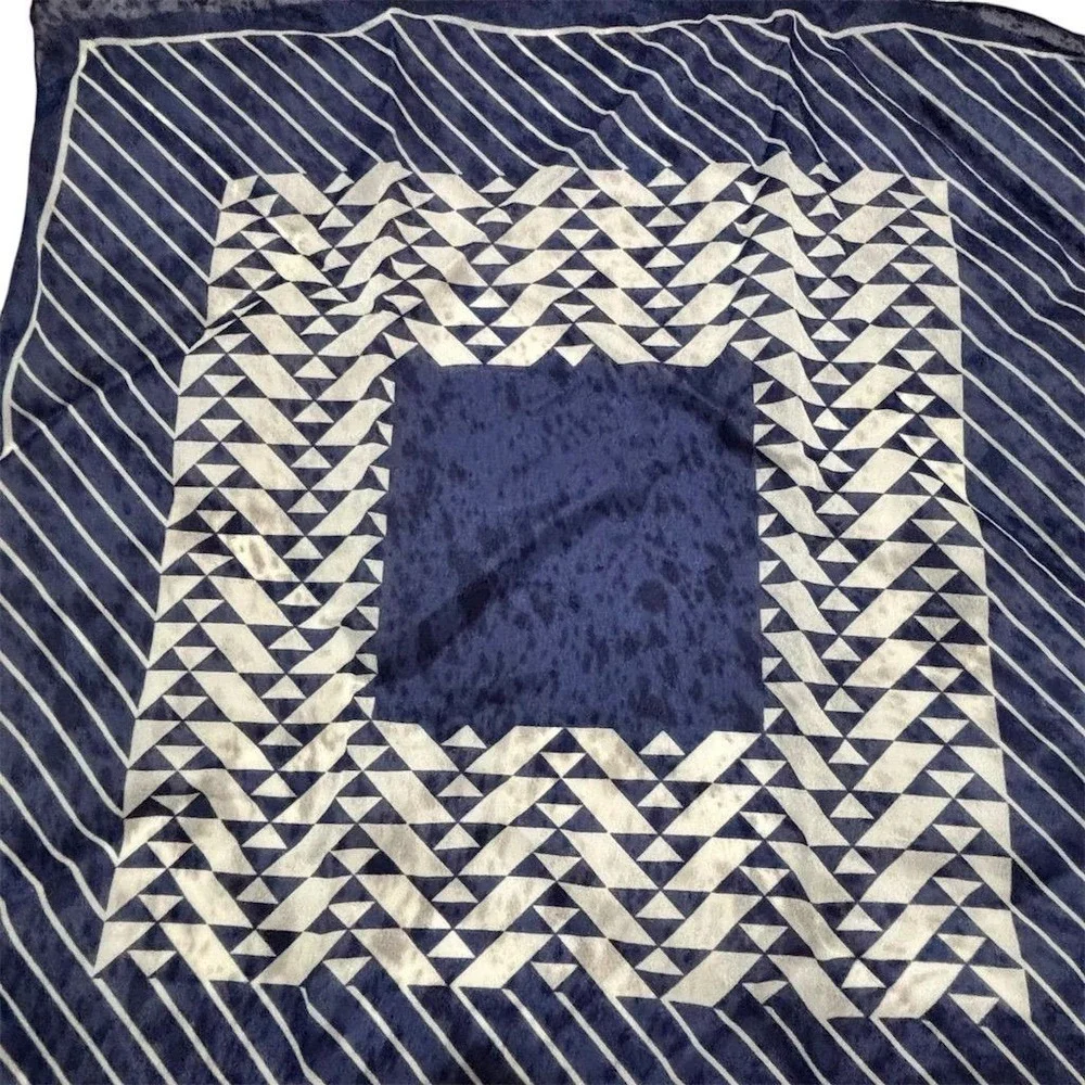 Pierre Cardin Women's Vintage Geometric Print‎ Scarf Blue